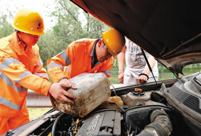 察哈尔右翼后旗剑阁道路救援